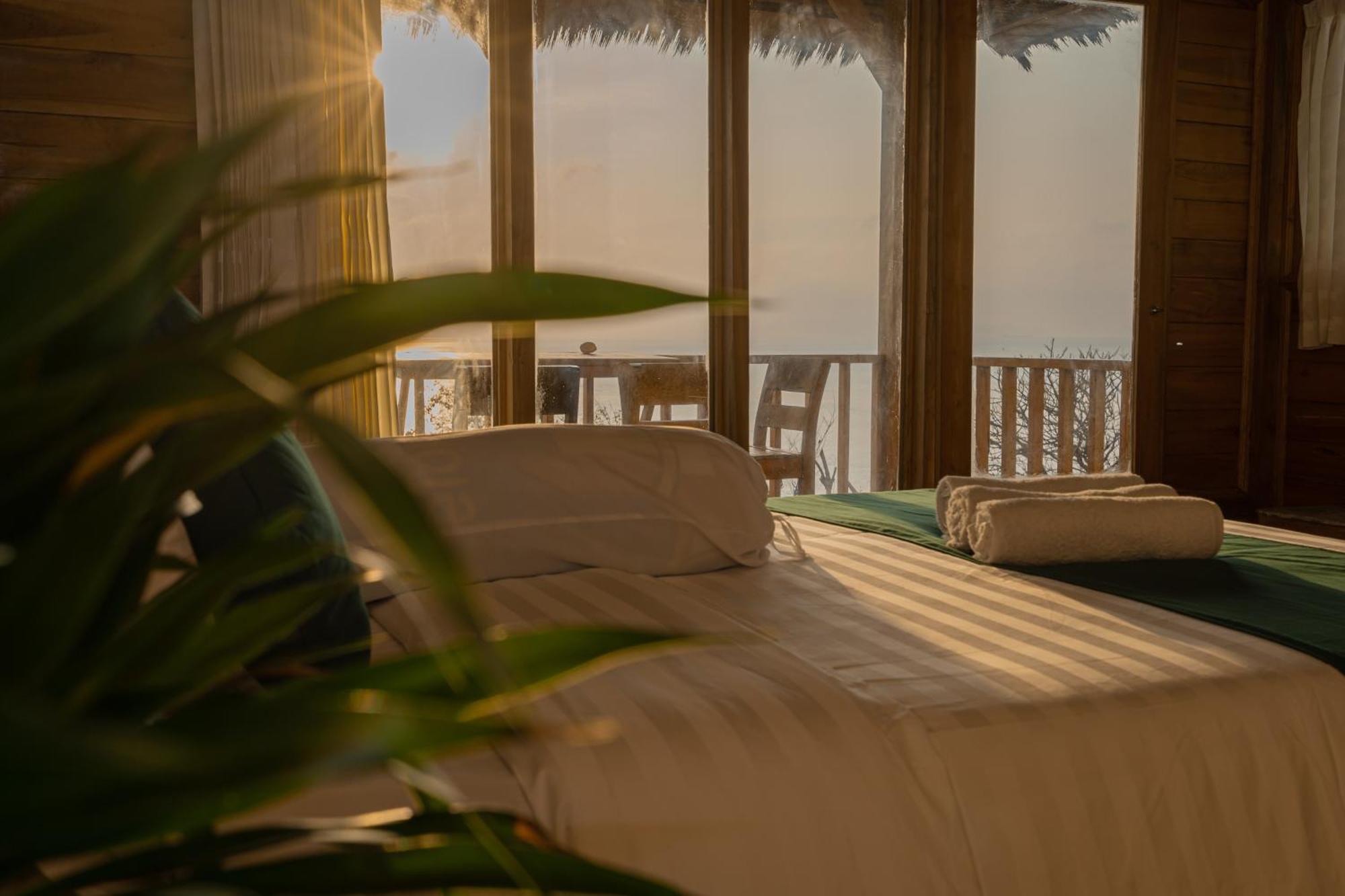 The Somayan Bungalows Batununggul Exterior photo