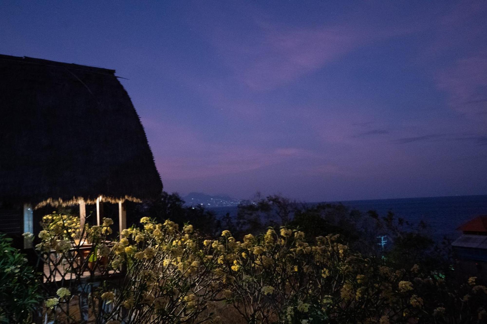 The Somayan Bungalows Batununggul Exterior photo