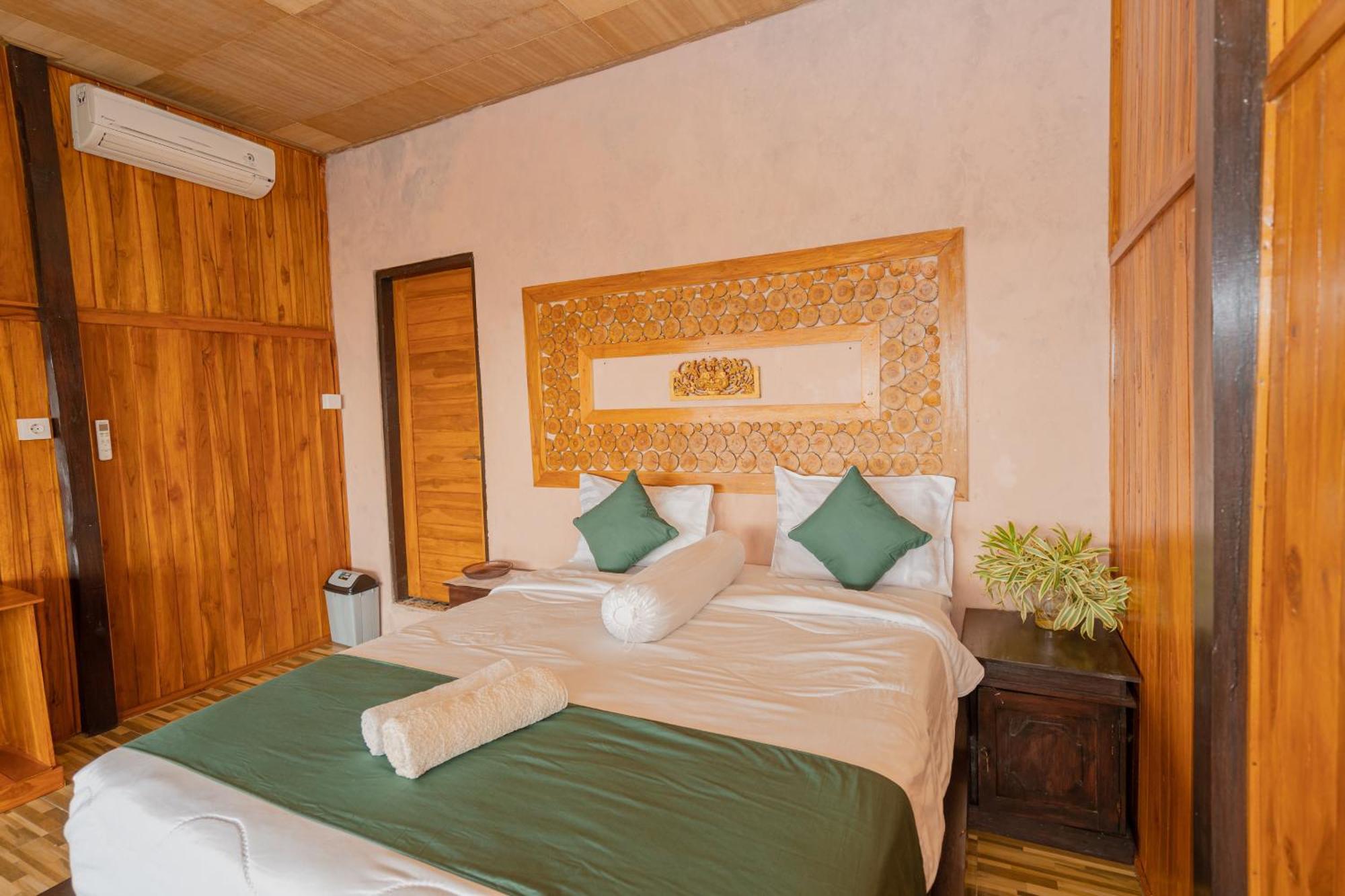 The Somayan Bungalows Batununggul Exterior photo